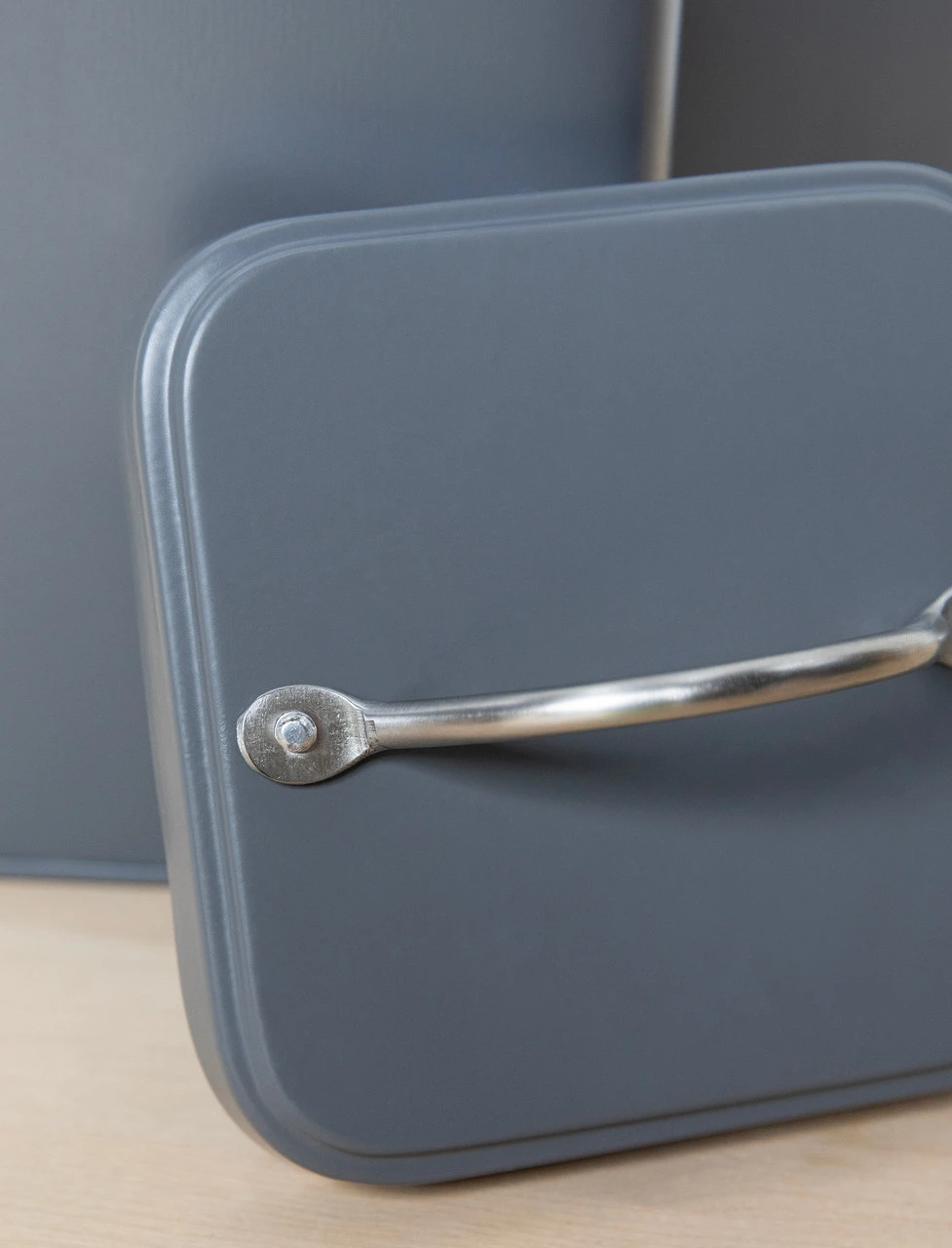 Original Sugar Canister - Charcoal 4 Original Sugar Canister - Charcoal - Image 2