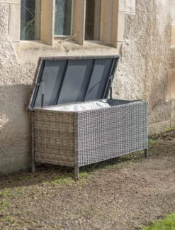 Selborne Storage Box - Small 11 Selborne Storage Box - Small -Modern Living Shop FURA17 portrait 3 54762.1692956344