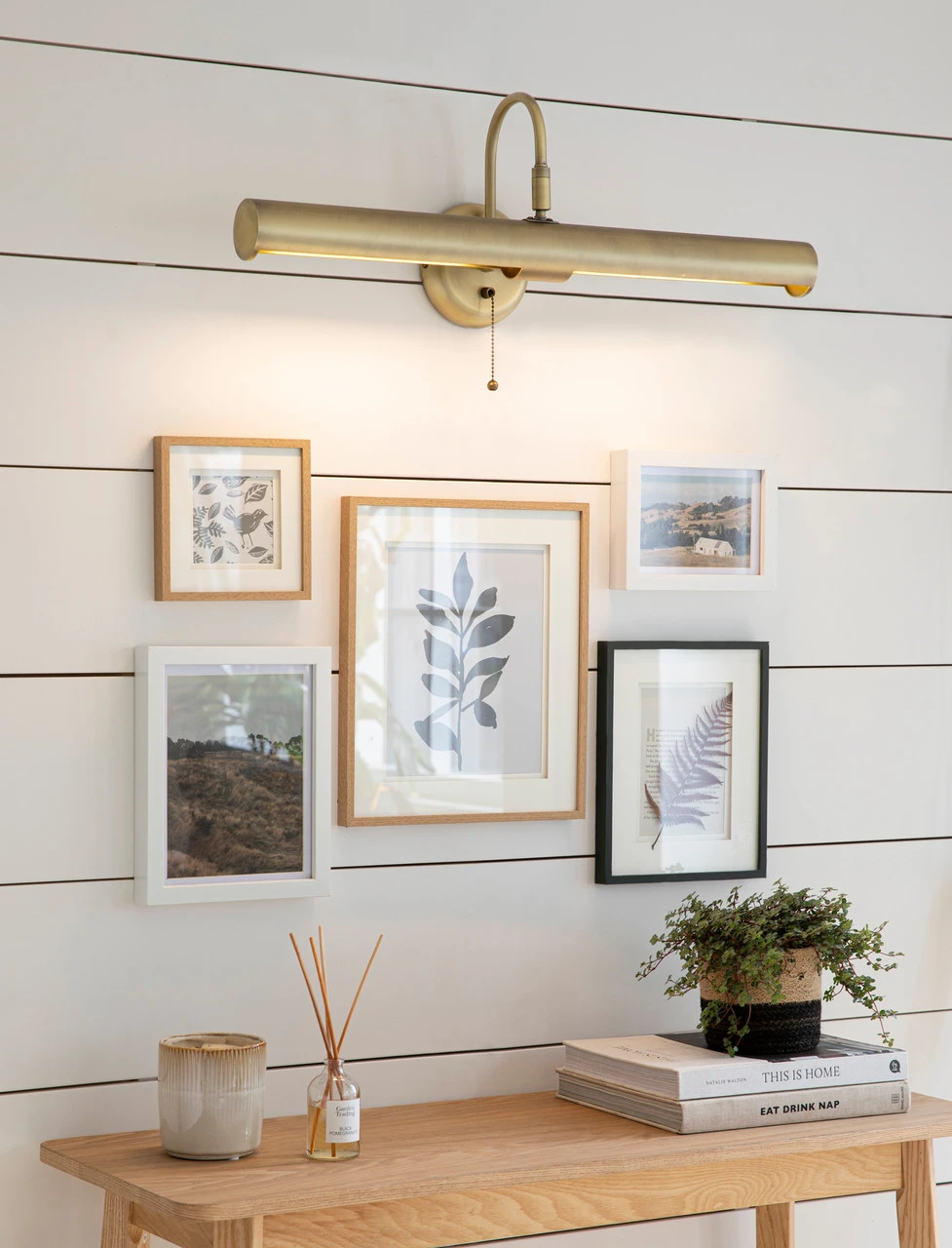 Welford Picture WallLight- Large 3 Welford Picture WallLight- Large