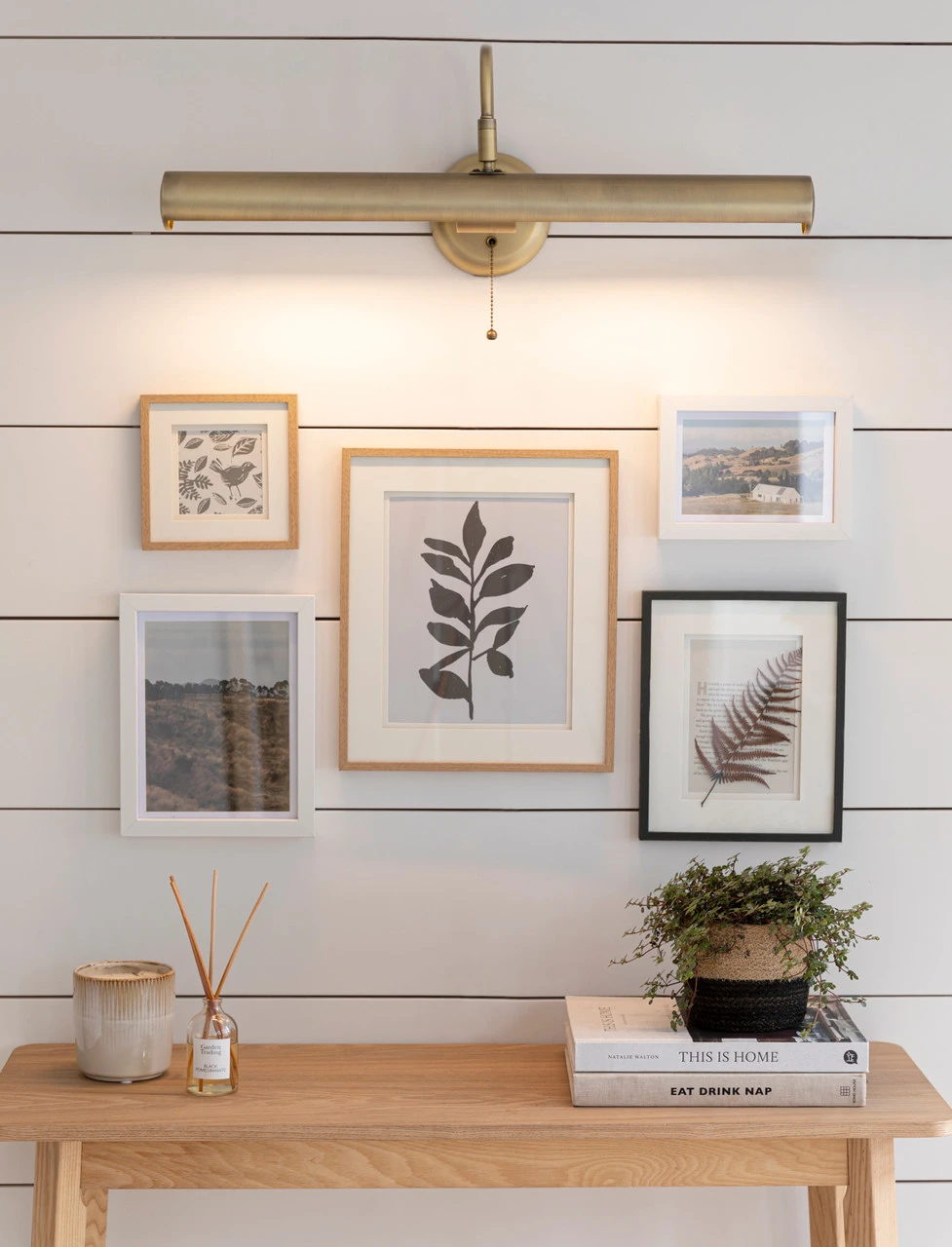 Welford Picture WallLight- Large 7 Welford Picture WallLight- Large - Image 5