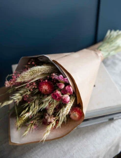 Meadowcroft Dried Flower Bouquet -Modern Living Shop MDFB01 Portrait 1 67121.1692971393