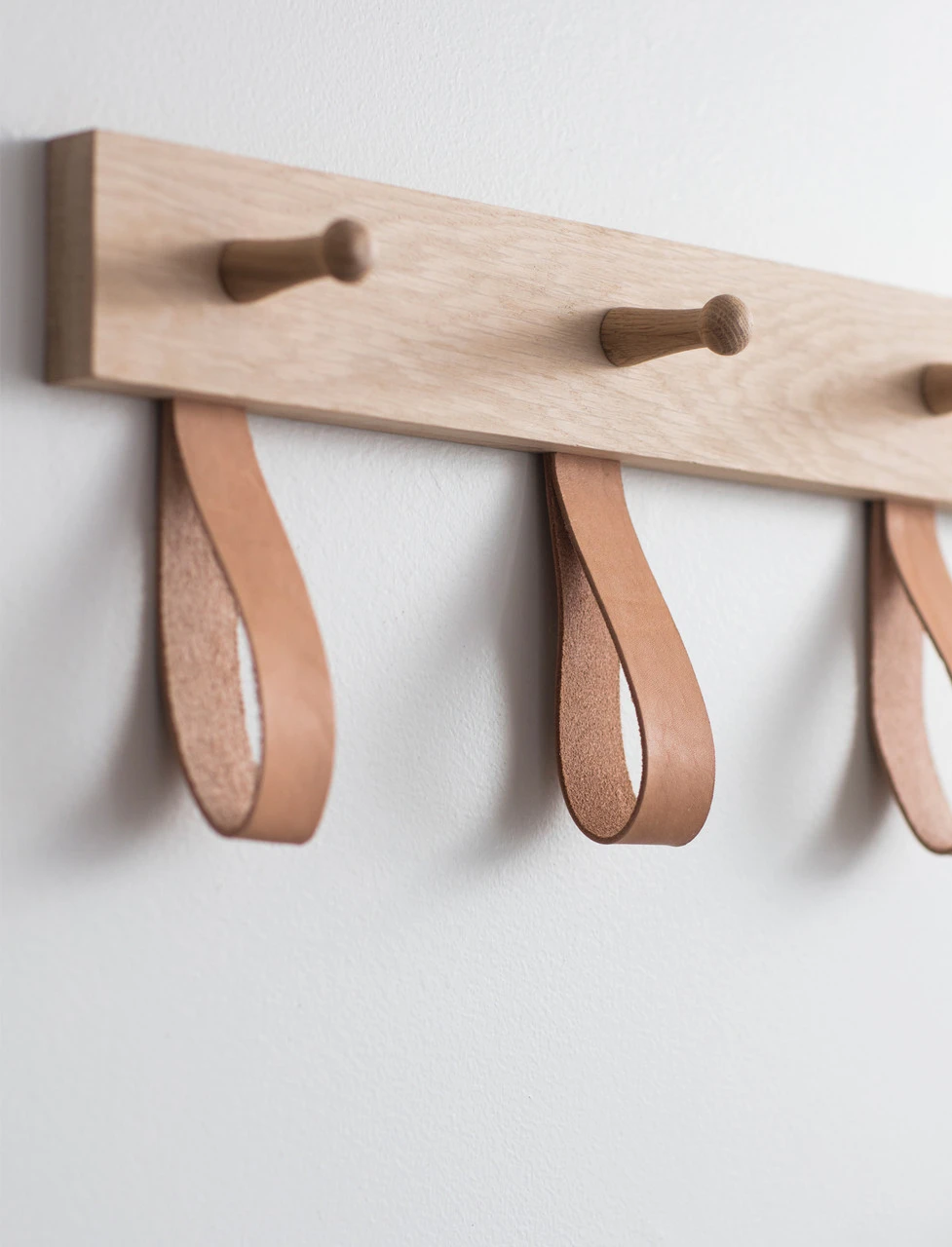 Kelston Peg Rail - 3 Peg 4 Kelston Peg Rail - 3 Peg - Image 2