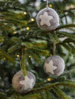 Set Of 3 Southwold Star Baubles - Grey